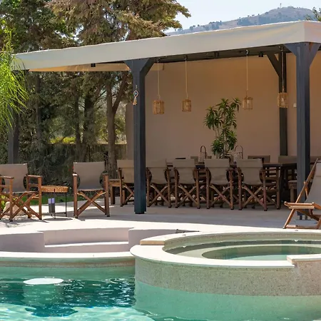 Villa Vento Estivo Mansion