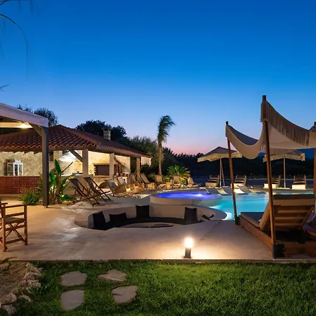 Vento Estivo Mansion Βίλα Παστίδα